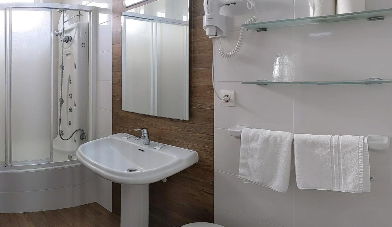 Hotel Novo Muino A Guarda Bagian luar foto
