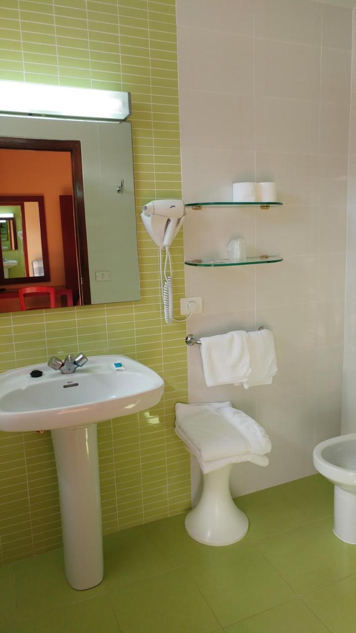 Hotel Novo Muino A Guarda Bagian luar foto
